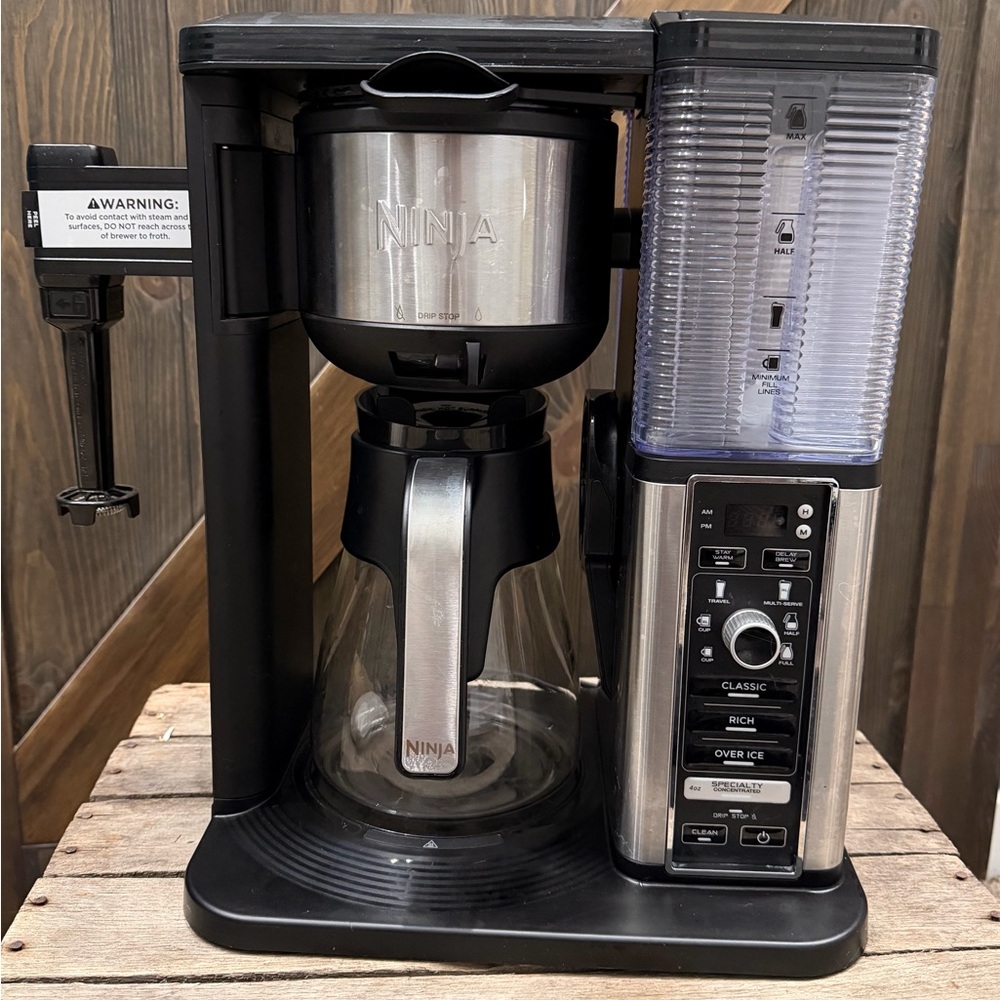 Ninja Specialty Hot & Iced Coffee Maker w/ Frother